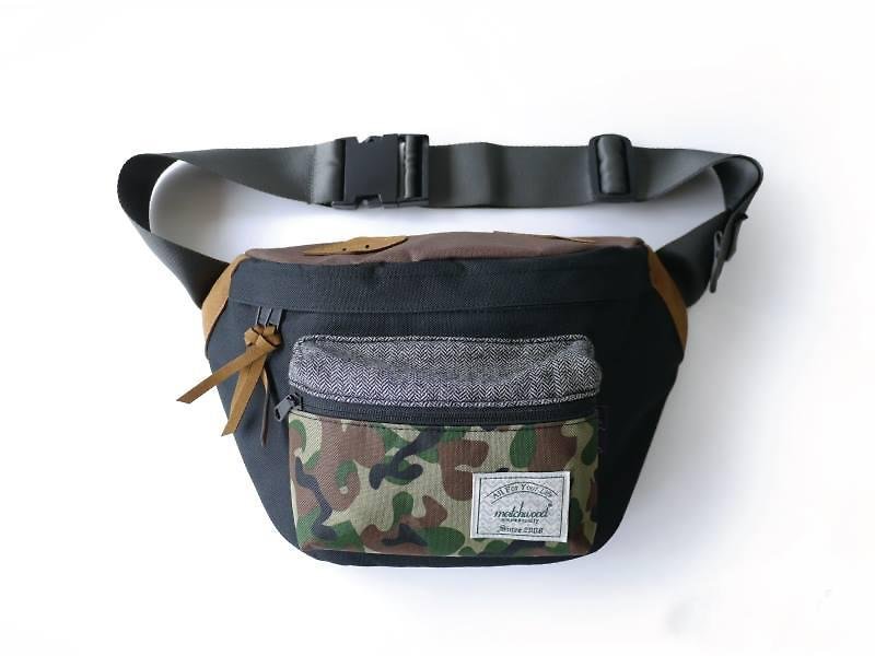 Matchwood Portable Purse Backpack Crossbody Chest Bag Black Camouflage - กระเป๋าแมสเซนเจอร์ - วัสดุอื่นๆ สีดำ