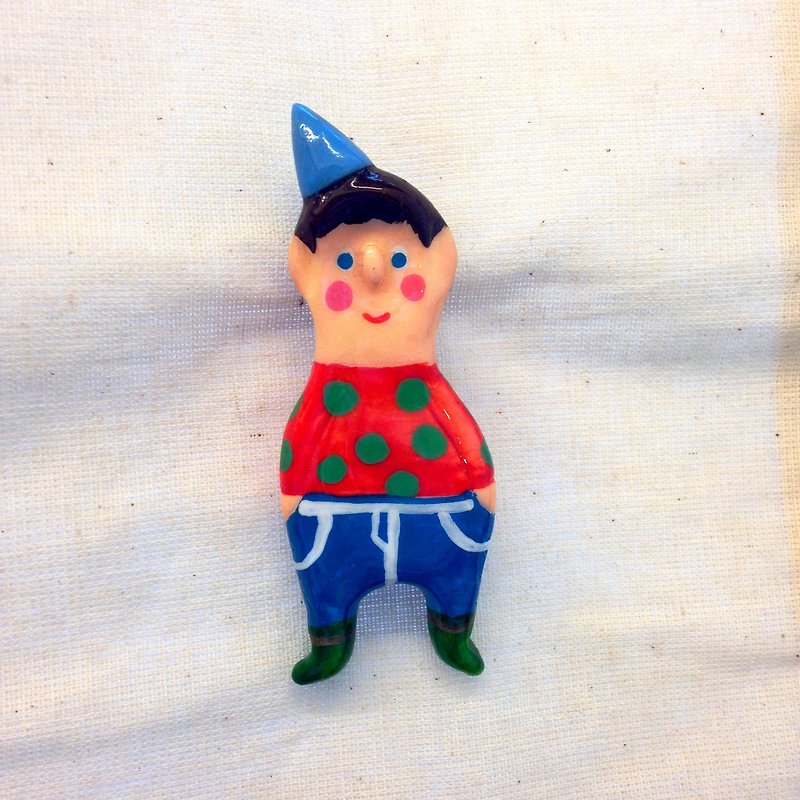 People Tutu-- [big doll就算聖誕節過了還是想過聖誕的男孩] 別針 - Brooches - Other Materials Multicolor