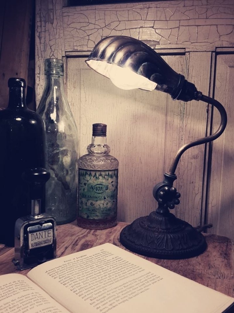 全銅閱讀桌燈 - 燈具/燈飾 - 其他材質 咖啡色