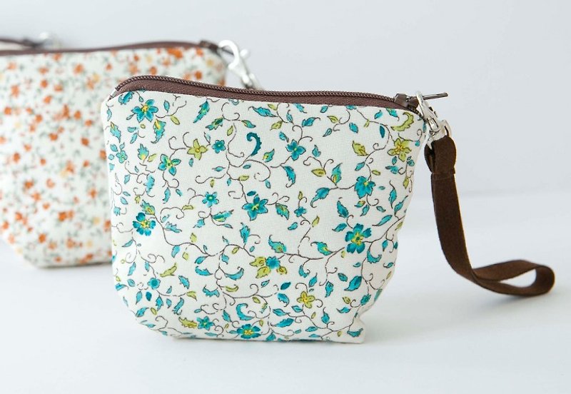 100% PURE | Butterfly. Floral bag / flowers Green - Wallets - Thread Green