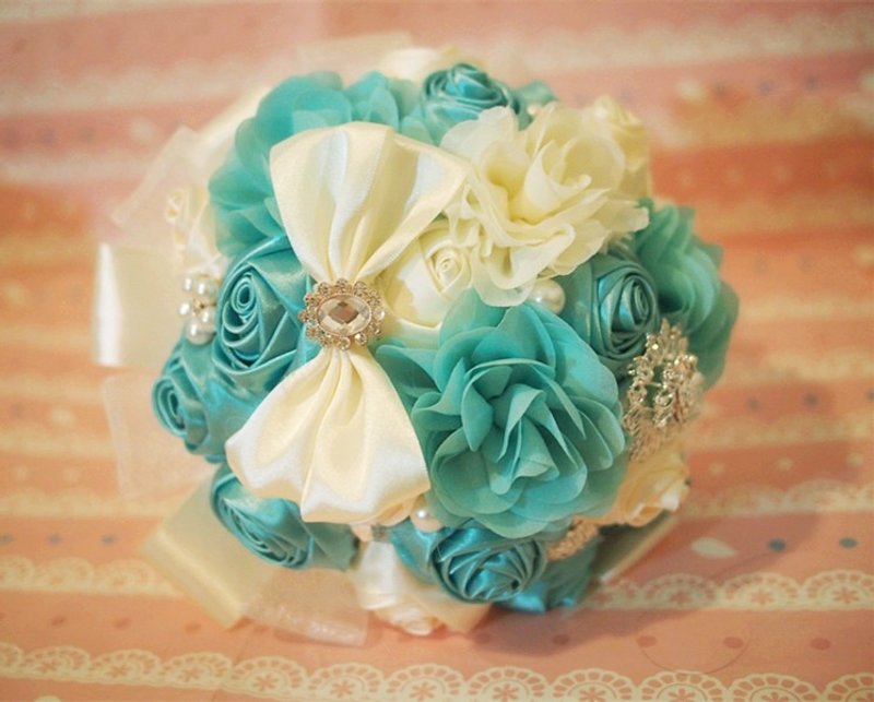 珍珠雪紡緞帶捧花 Tiffany 綠色 婚禮花球 新娘捧花 結婚禮物 - 其他 - 其他材質 綠色