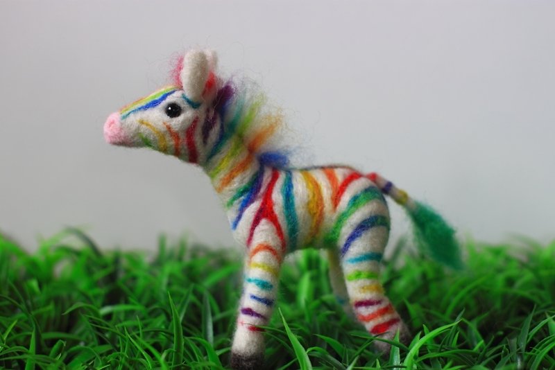 彩虹斑馬 訂做款 - 公仔模型 - 羊毛 多色