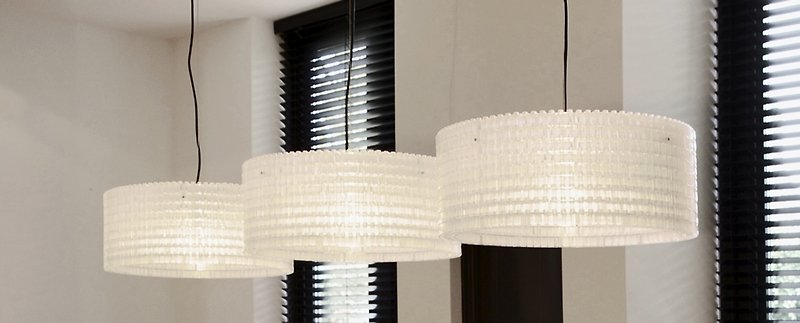 【STUDIO MANGO]ライゴランプ透明ブロック吊りランプが点灯装飾ライト - 照明・ランプ - プラスチック ホワイト
