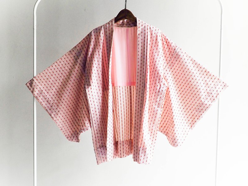 河水山 - 京都戀愛世代 羽織 日本古董和服外套 古著 - 外套/大衣 - 棉．麻 粉紅色