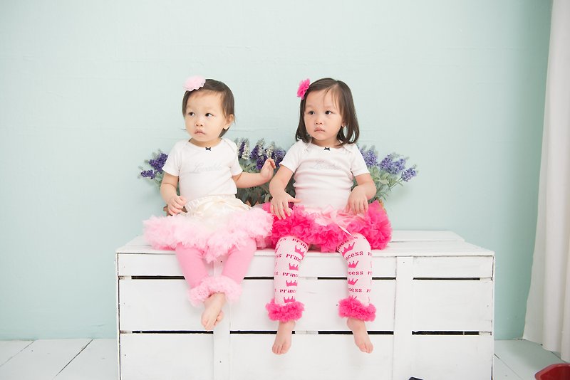 La Chamade / Little Princess Ruffle leg warmer - Bibs - Cotton & Hemp Pink