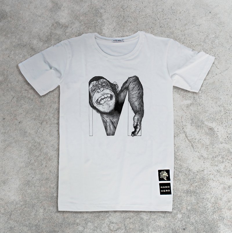 Monkey monkey hand-drawn letter T-shirt - เสื้อฮู้ด - ผ้าฝ้าย/ผ้าลินิน ขาว