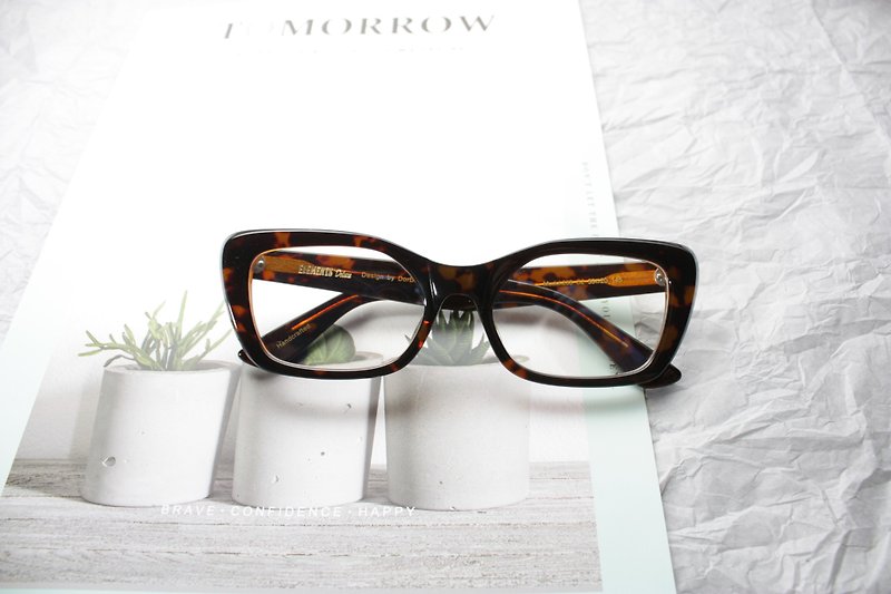 203-C2 Brown Tortoise Color Cateye eyeglasses frame eyewear Handmade in Japan - Glasses & Frames - Other Materials Brown