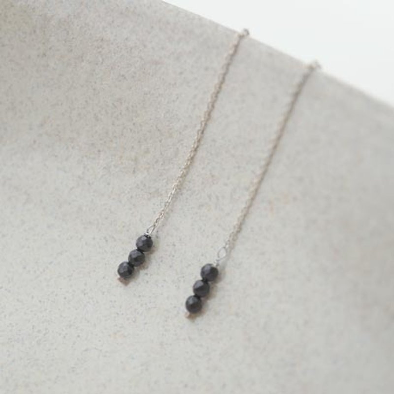 Black agate natural Gemstone sterling silver earrings - ต่างหู - เครื่องเพชรพลอย สีดำ