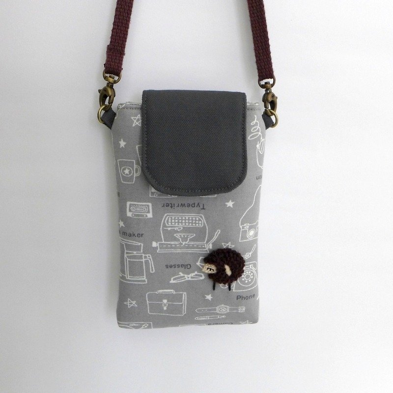 [Gray bottom supplies] embroidered sheep mobile phone bag - (with strap) - Other - Other Materials 