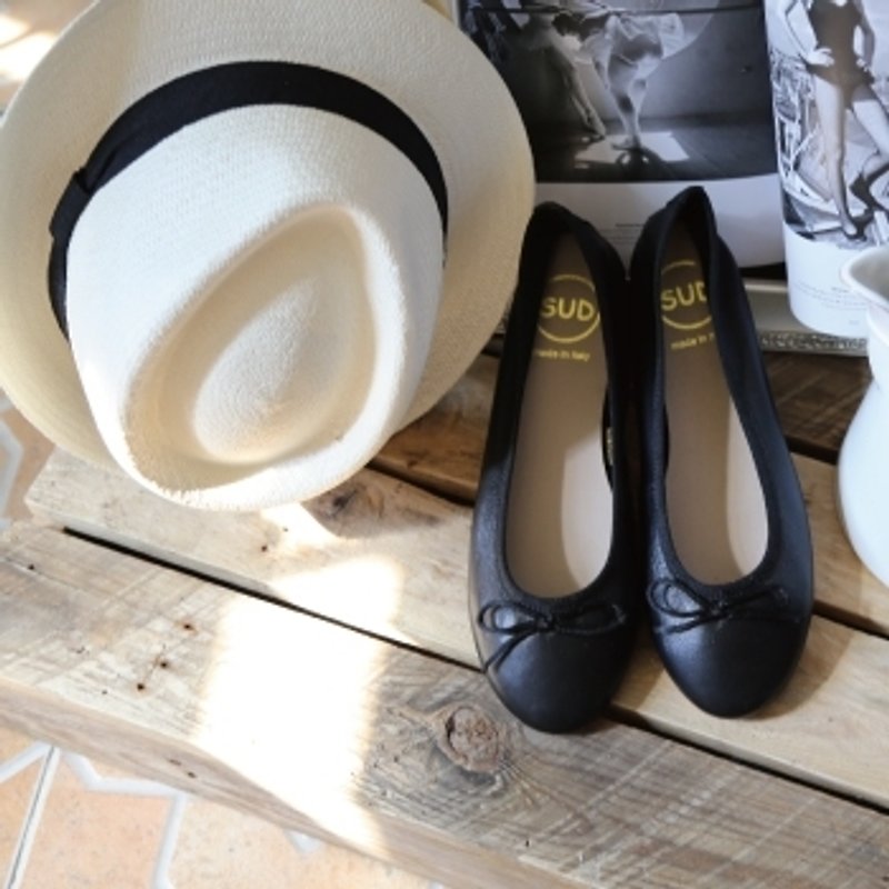 SUD義大利牛皮芭蕾鞋Macaron巴黎黑 - Women's Casual Shoes - Genuine Leather Black