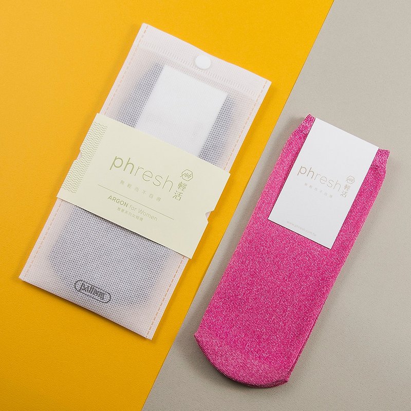 雅著 Argon - 焓溫輕暖女短襪 - 鈮紅 - 襪子 - 其他材質 粉紅色