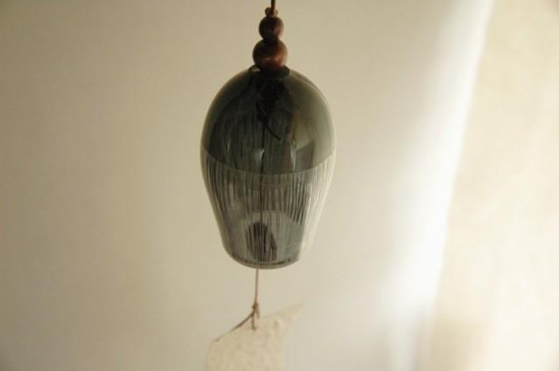 底部的黑色風鈴 - 裝飾/擺設  - 玻璃 黑色