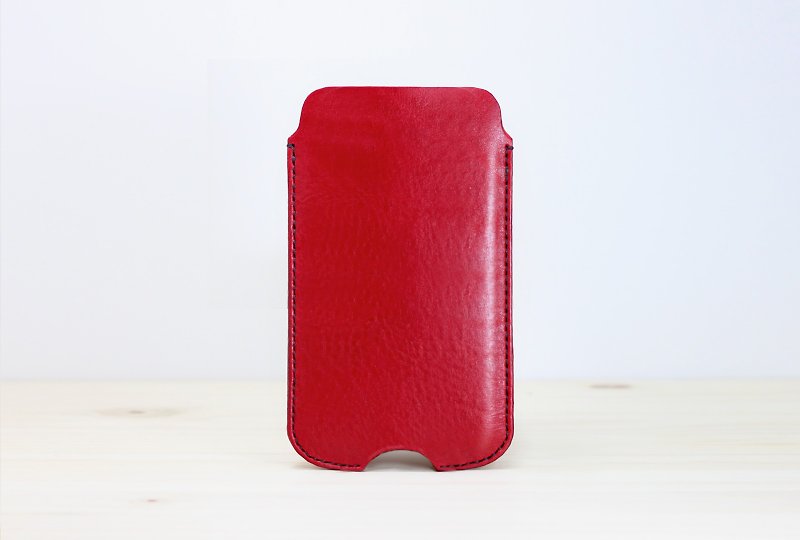 LION's Handmade Leather--  Apple iPhone i6 Plus / i6s Plus / i7 Plus Phone Holster - เคส/ซองมือถือ - หนังแท้ สีแดง