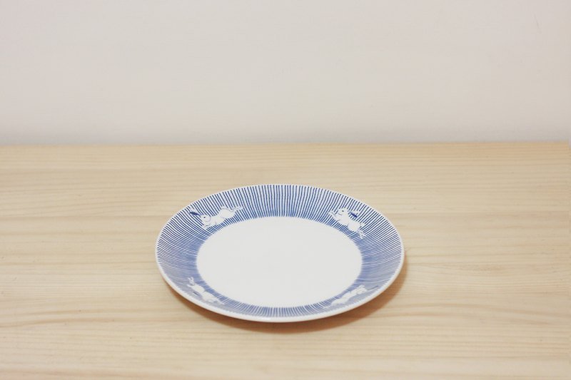 うさぎ柄プレート - 小皿 - その他の素材 ホワイト