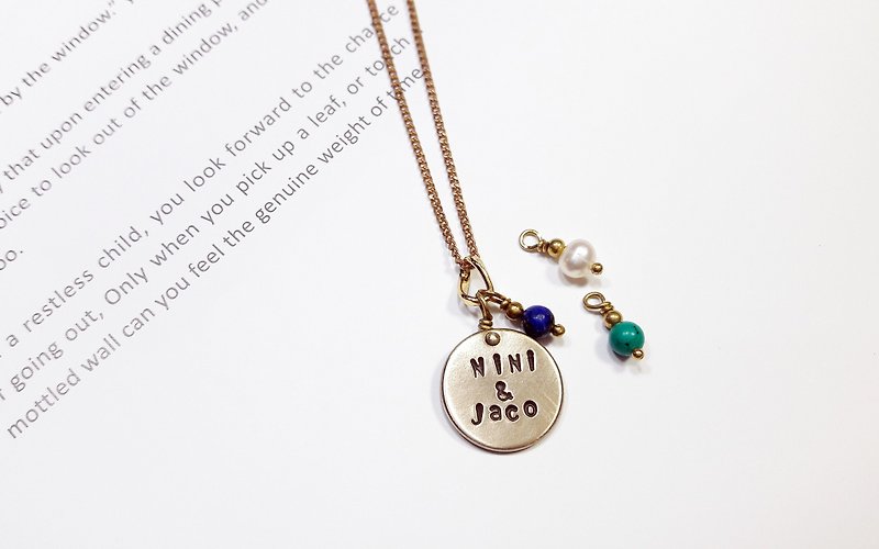 Customized lettering Bronze necklace female models] [(3-to-1 lapis lazuli, Stone, pearl - สร้อยคอ - โลหะ 