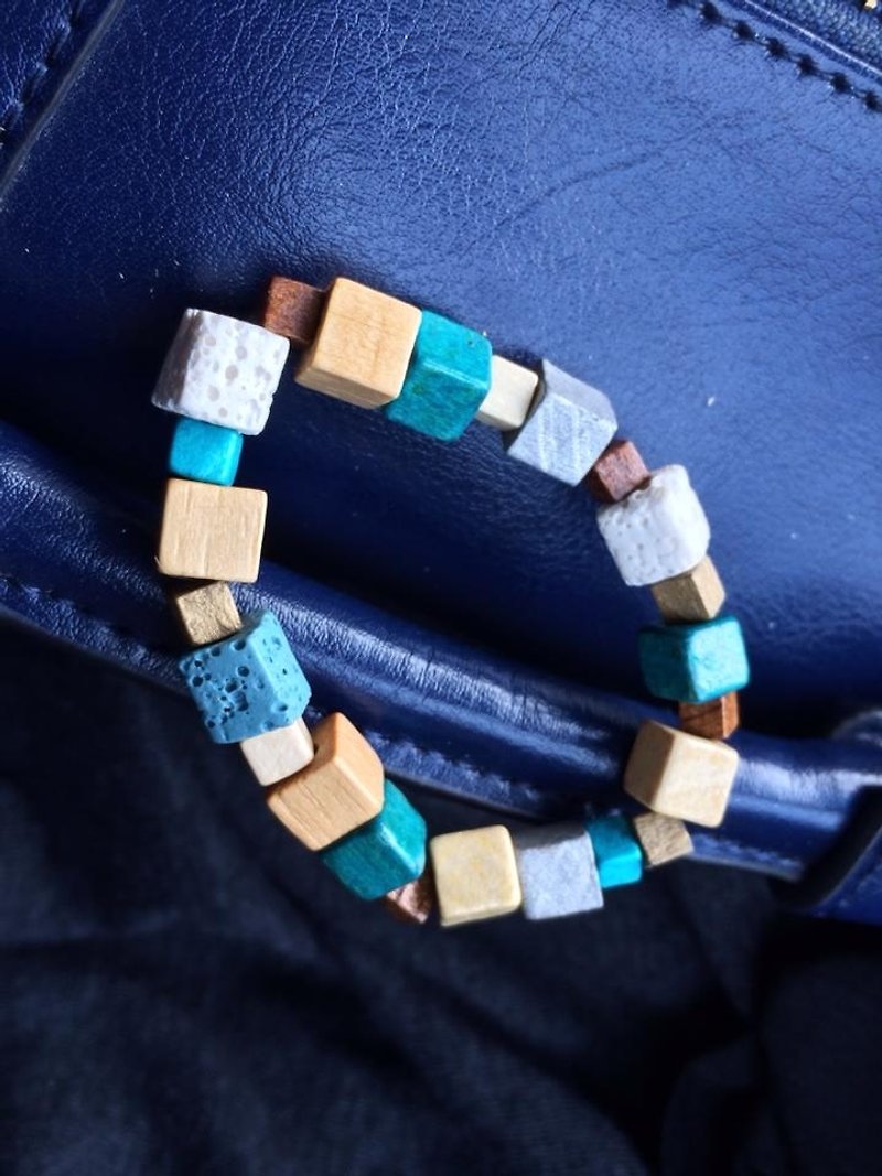 經典木刻烤漆火山岩拼接手環(銀藍) - Bracelets - Other Materials Blue