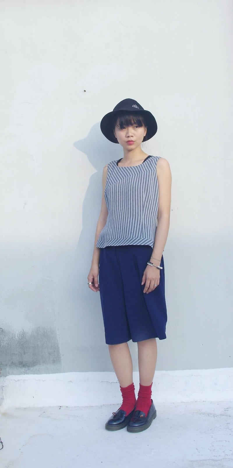 4.5studio- paddy rice to Geocaching vintage - gray-blue striped sleeveless vest splicing - Women's Tops - Other Materials Blue