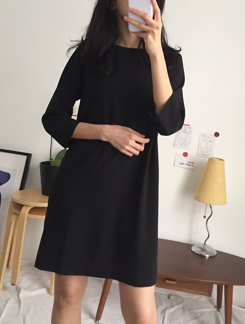 Cos Dress 黑色極簡主義一字七分袖洋裝 - 洋裝/連身裙 - 羊毛 黑色