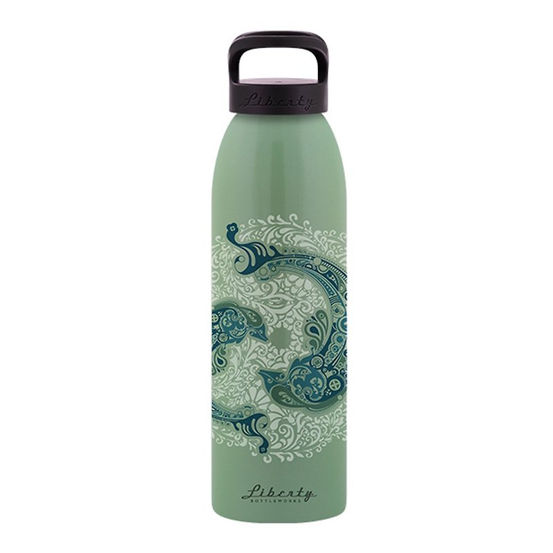 Liberty American Super Lightweight Eco-friendly Sports Bottle-700ml-Single Size - กระติกน้ำ - โลหะ สีเขียว