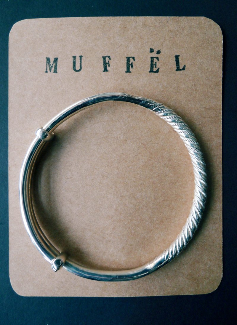 MUFFëL 925 Silver Sterling Silver Series-Pressed Circle Bracelet - Bracelets - Sterling Silver Gray