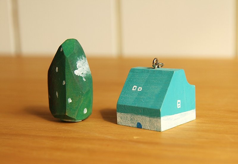 Mint Room 2-Wood Painted Small House/House Series-Christmas Keychain - ที่ห้อยกุญแจ - ไม้ สีน้ำเงิน