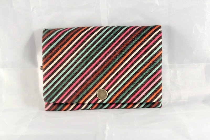 Multilevel purse - dark lines striped wind - กระเป๋าใส่เหรียญ - วัสดุอื่นๆ หลากหลายสี