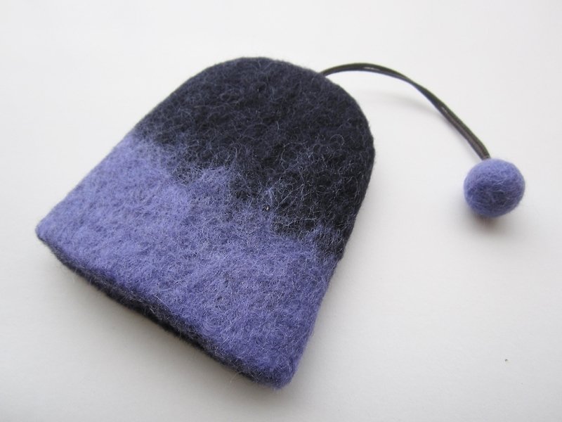 Wool felt bell type key case (medium) Pledge series: home made in Taiwan handmade - Keychains - Wool Blue