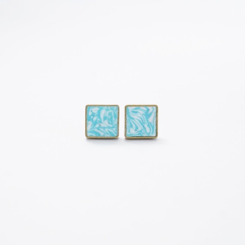 幾何正方形黃銅軟陶天藍色大理石紋耳釘 - 耳環/耳夾 - 黏土 藍色