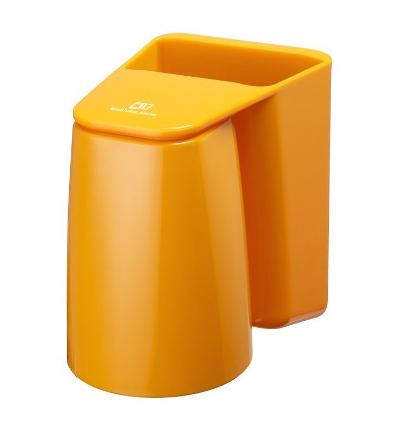 Brushing. Know Magnetic Suction Cup Set (Latin Orange) - Items for Display - Plastic Orange