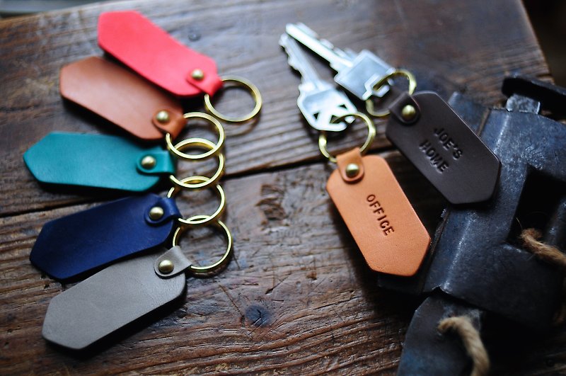 Handmade Leather Keychain - Personalized Custom - Hand Stamped Personalized Keychain - ที่ห้อยกุญแจ - หนังแท้ 
