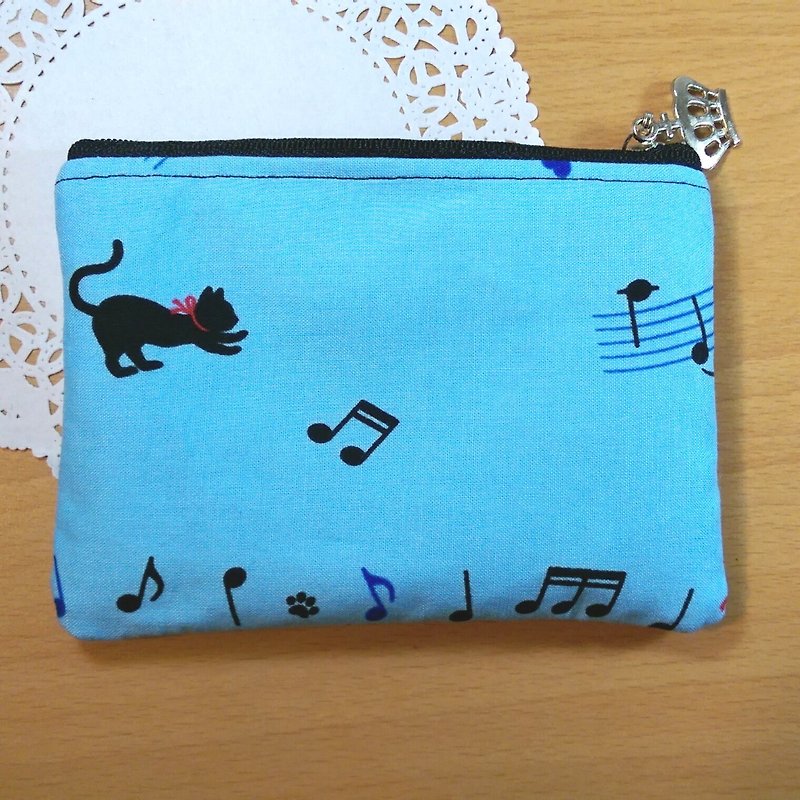 【Notes and black cat coin purse (blue)】 musical instruments notes five-line piano keyboard Japanese cotton hand-made custom-made "Misi bear" graduation gift - Coin Purses - Other Materials Blue