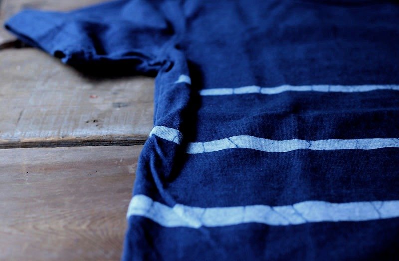 Blue dye T-shirt ░ boundary XL - เสื้อยืดผู้ชาย - ผ้าฝ้าย/ผ้าลินิน สีน้ำเงิน