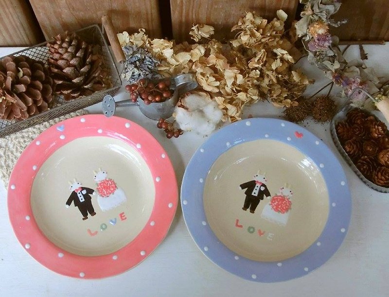 繽紛婚禮兔子對盤(加字款) - 花瓶/陶器 - 其他材質 咖啡色