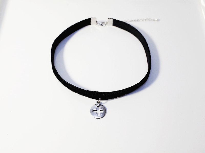 十字守護 絨面緞帶頸鍊 (4色) - 項鍊 - 其他材質 黑色