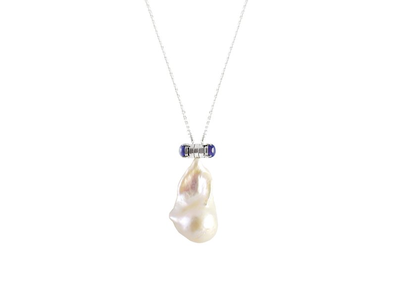 Small universe deformation magnet pearl necklace GASPRA - Necklaces - Gemstone Gold