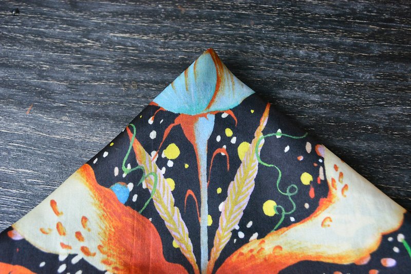 手描きの植物の花ロングシルクスカーフアーティストオリジナルスカーフ母の日ギフト/バレンタインギフト - スカーフ - シルク・絹 多色