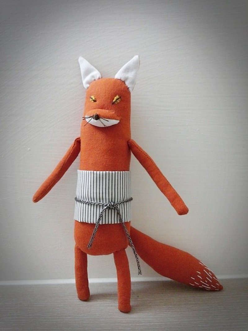 偷吃魚的狐狸! - 公仔模型 - 棉．麻 橘色