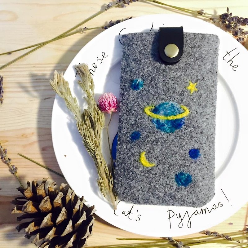 Star Moon Little Planet Handmade Wool Felt Phone/Camera Bag - Other - Cotton & Hemp Gray
