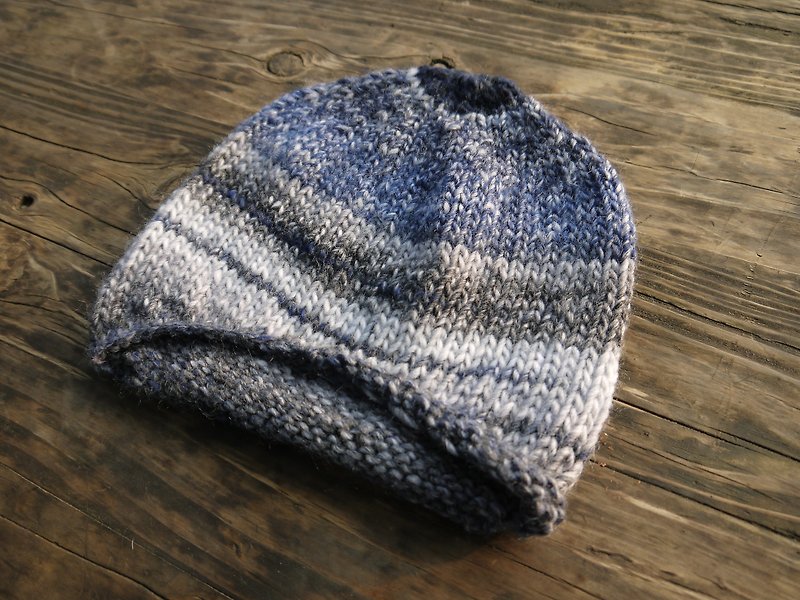 Mama 100% hand-made hat - chestnuts caps - blue gradient - Christmas / exchange gifts - หมวก - วัสดุอื่นๆ ขาว