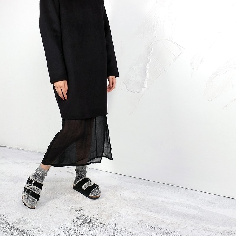 Gao fruit / GAOGUO original designer brand women's black wool yarn stacked duplex minimalist round neck dress - Skirts - Other Materials Black