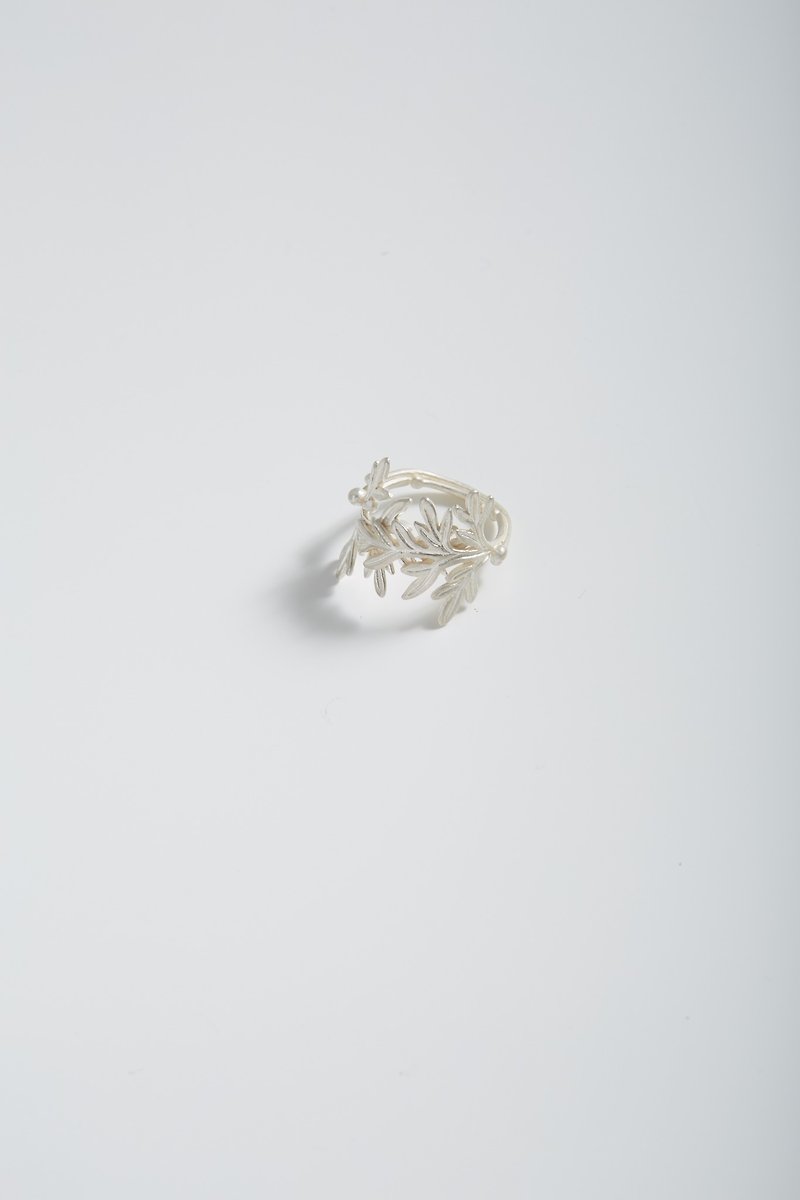 I-Shan13 Lavender Double Leaf Ring - แหวนทั่วไป - โลหะ 