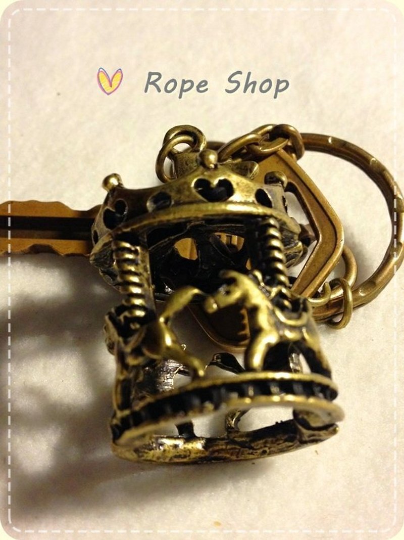 立體 摟空 旋轉木馬 造型。古銅 復古色鑰匙圈。婚禮小物  - 其他 - 其他金屬 