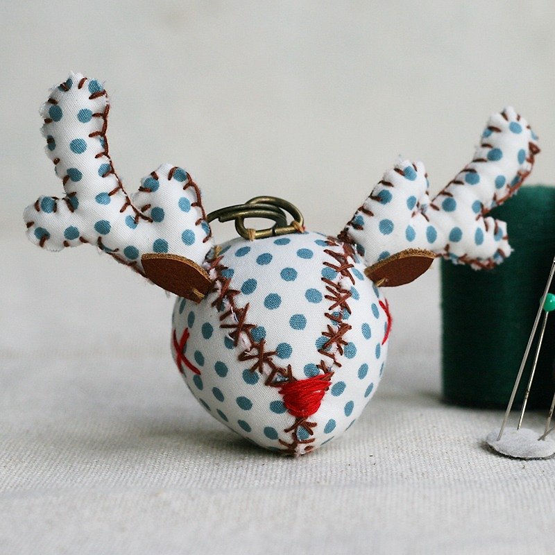 [Fabric perfection] A little elk hand-stitched charm/key ring_blue cheese_X-ray eye - Keychains - Other Materials Blue