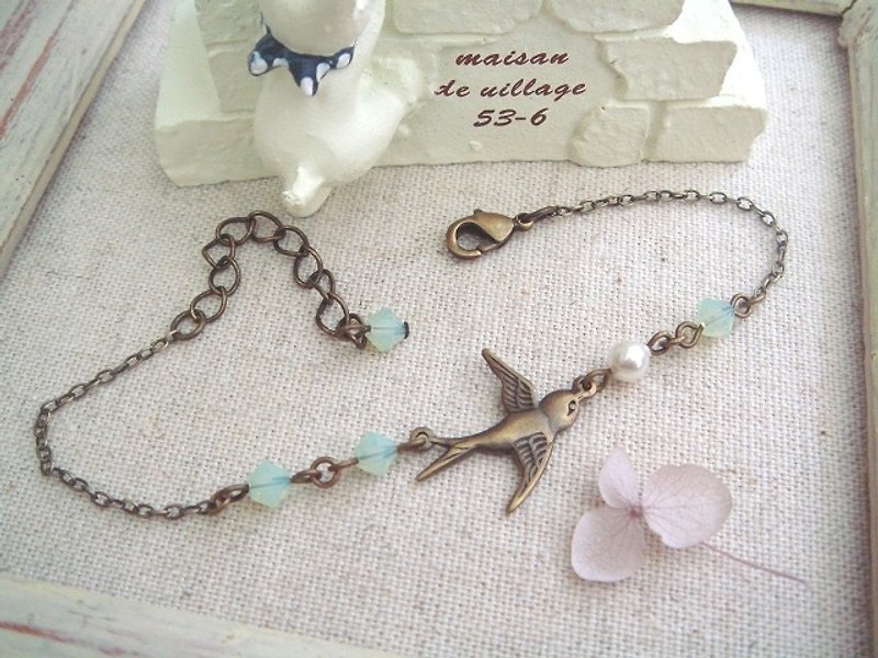 Garohands Bronze Little Flying Swallow Crystal Pearl Hand Bracelet B213 Gift - Bracelets - Other Materials 