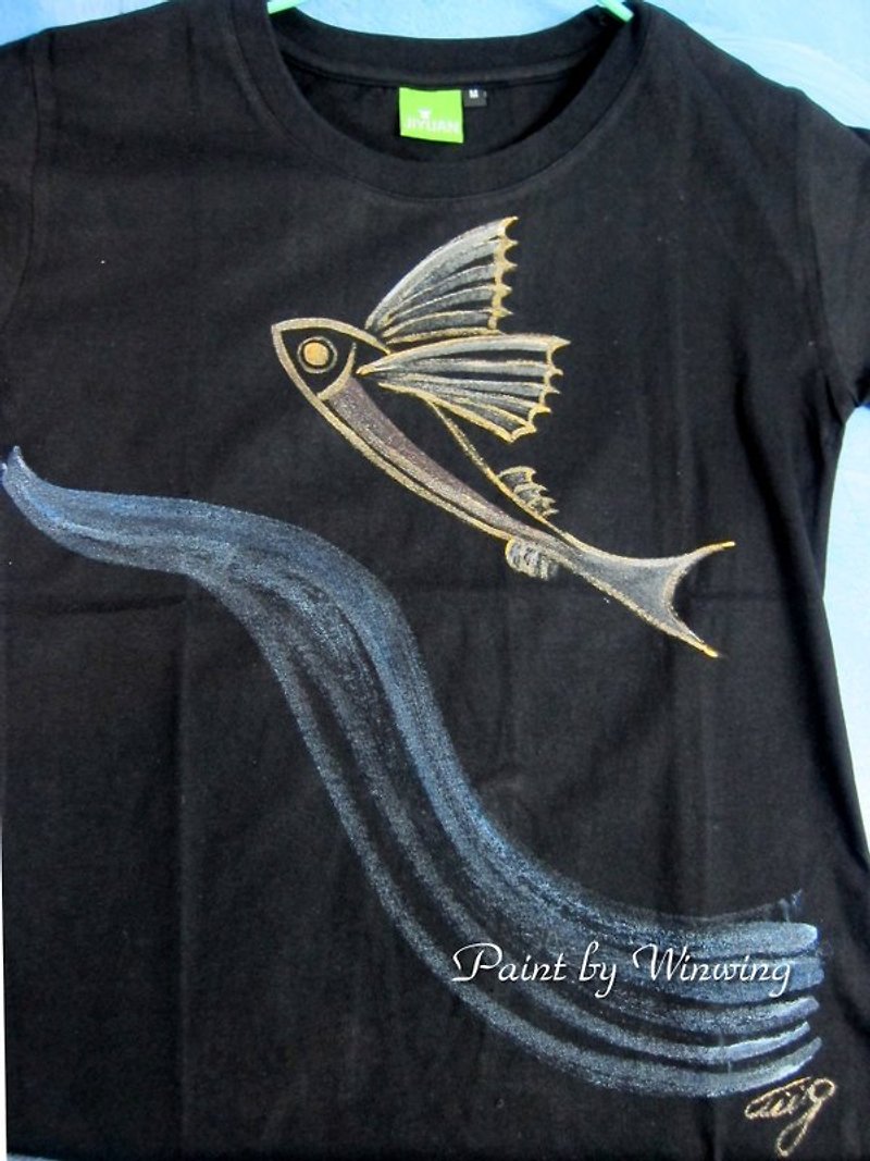 Gold-winged flying fish-Winwing's hand-painted clothes - เสื้อฮู้ด - วัสดุอื่นๆ 