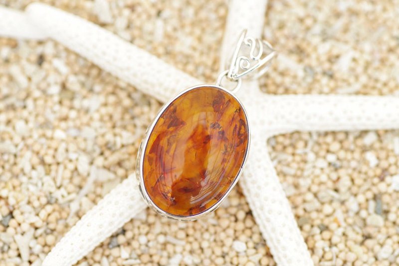 Amber pendant - Necklaces - Gemstone Orange