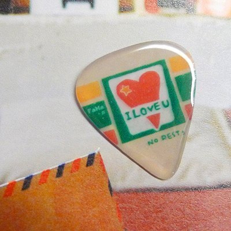 FaMa's Pick guitar shrapnel 叮咚 my love all year round - อุปกรณ์กีตาร์ - เรซิน สีแดง