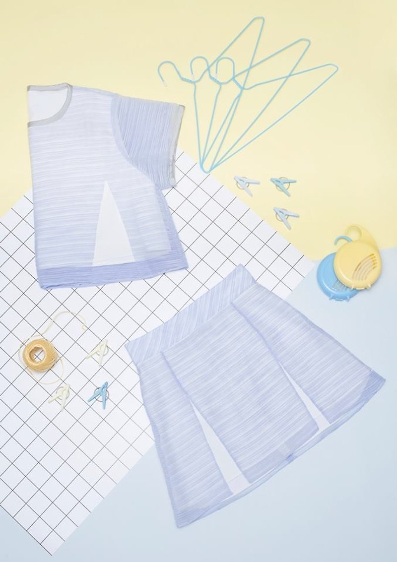 Slit mini skirt - กระโปรง - วัสดุอื่นๆ สีน้ำเงิน