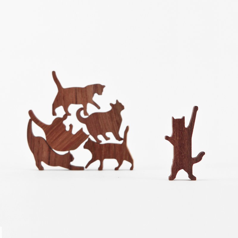 Cat Pile / teak / pink sticker - Kids' Toys - Wood Brown