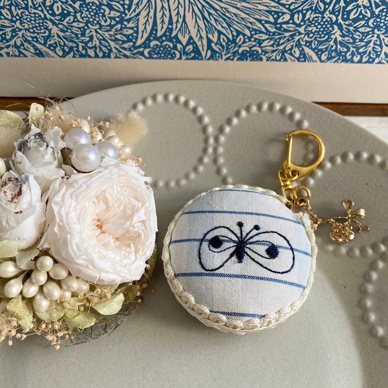 ミナペルホネン　メジャー　ちょうちょWHボーダー - 其他 - 棉．麻 白色